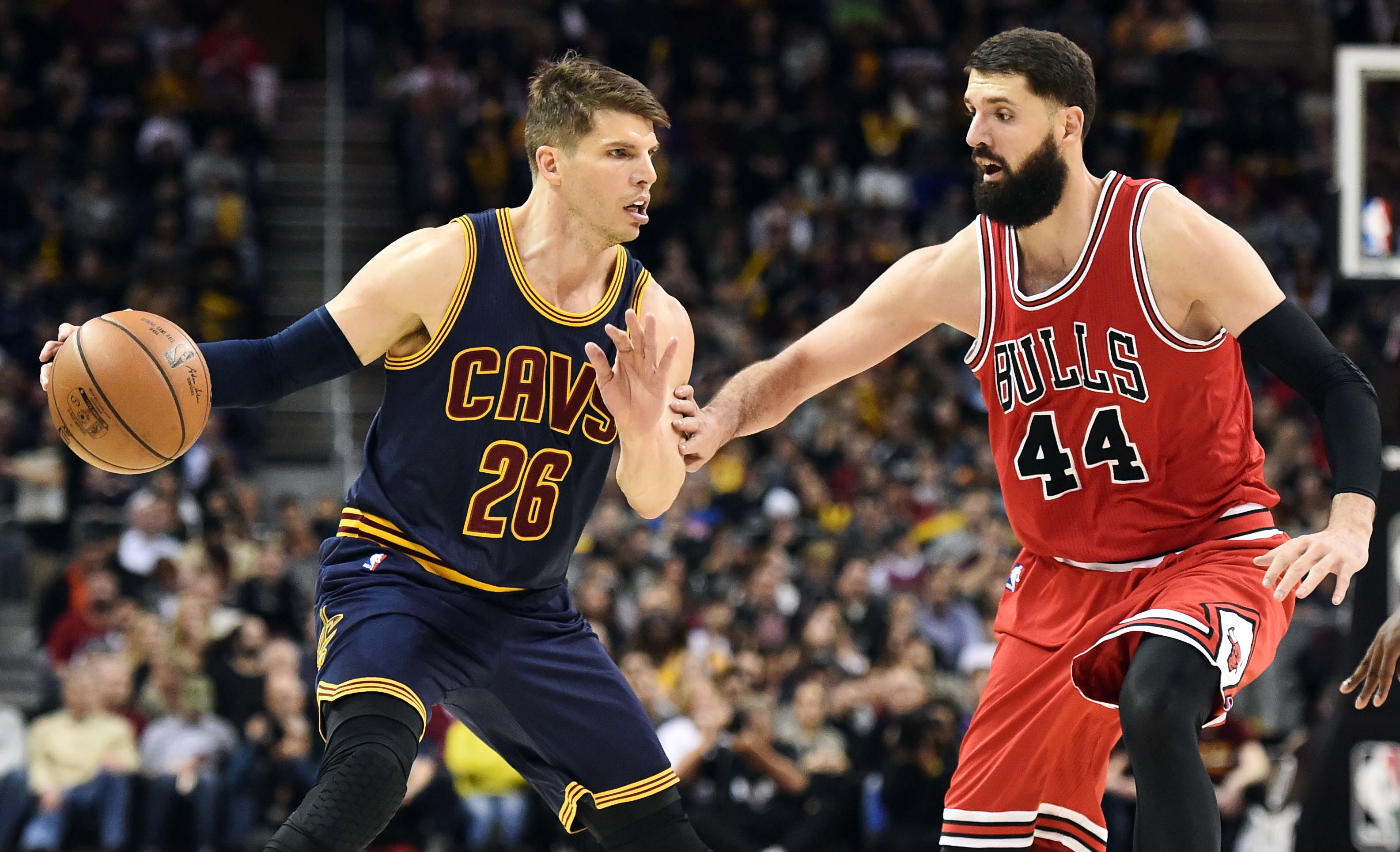 mirotic vs korver nba 28/2/2017