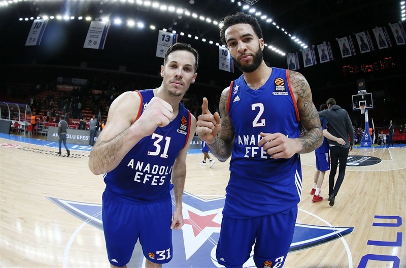 16-3-2017-efes-maccabi