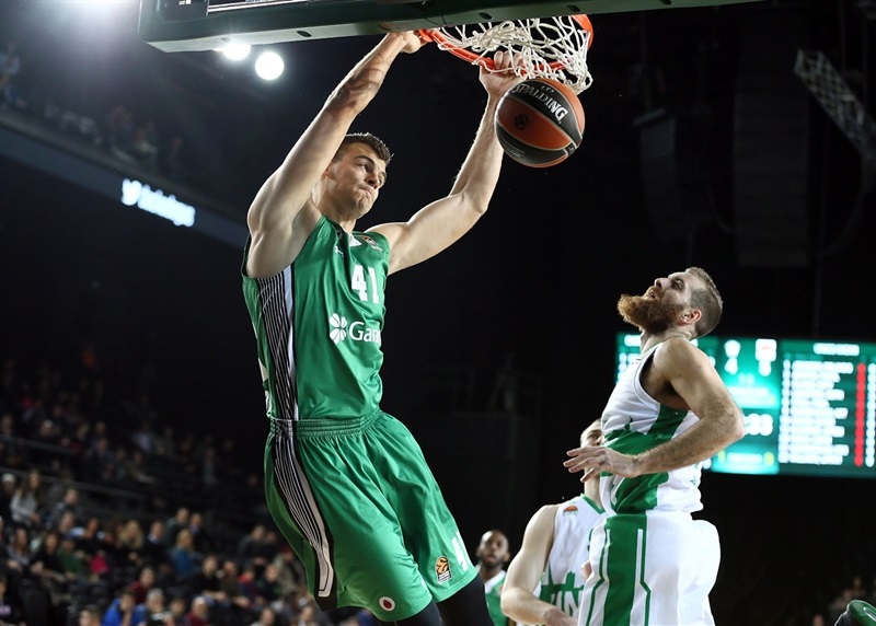 24-3-2017-darussafaka-galata